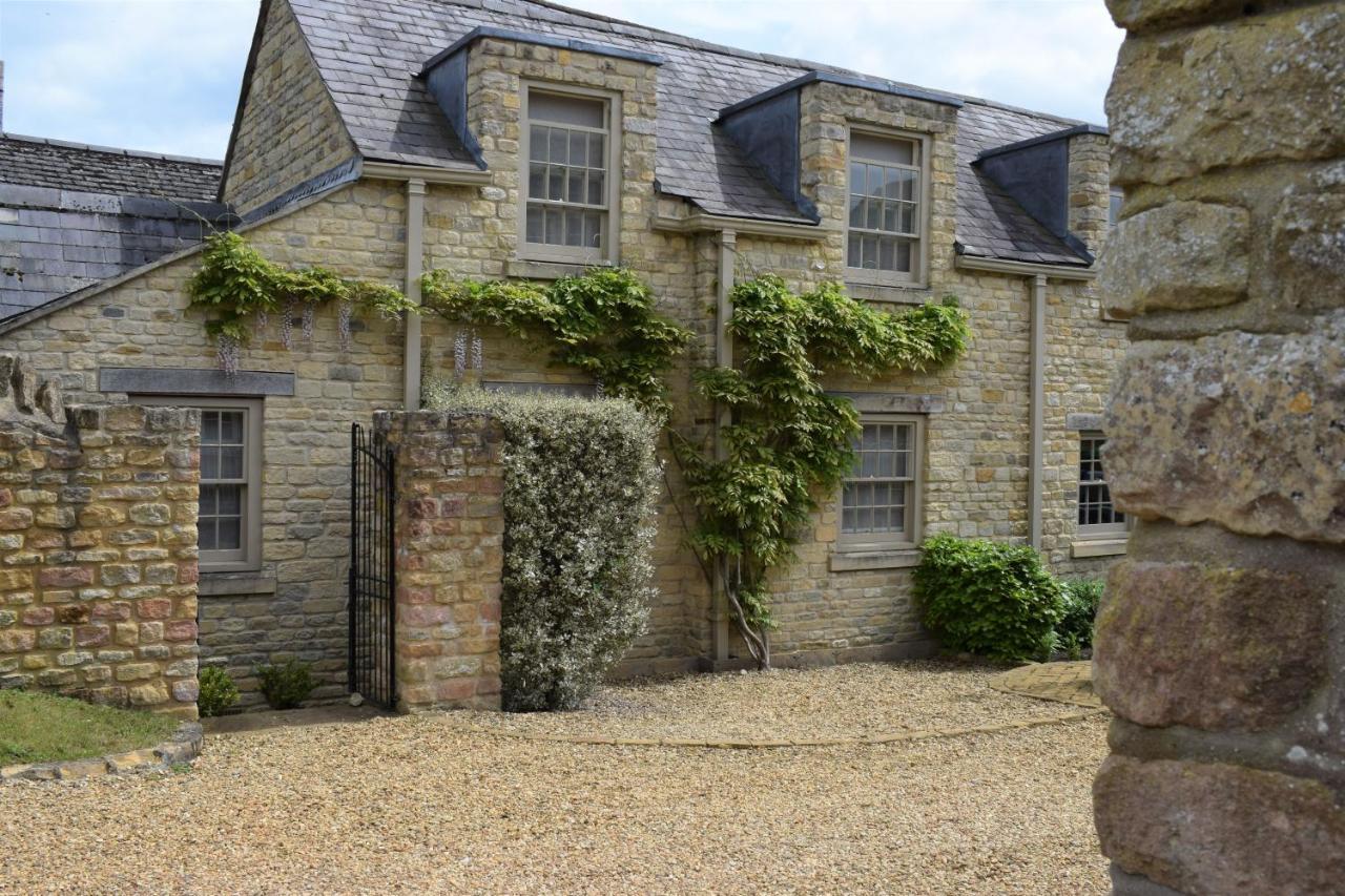 Oundle Bespoke Apartments Exterior photo